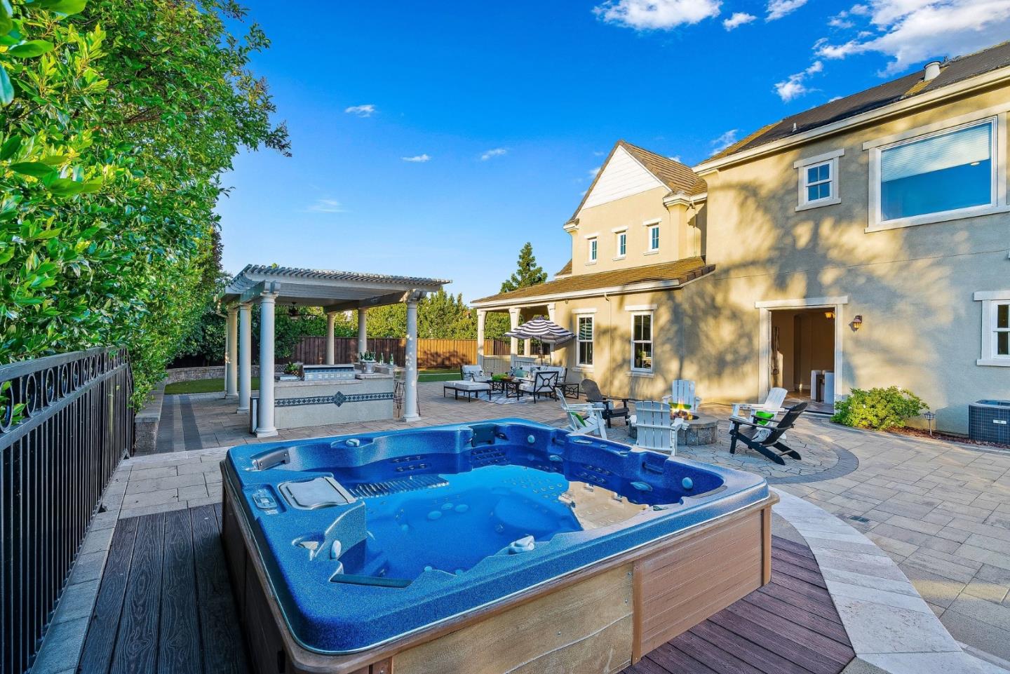 Property photo 37