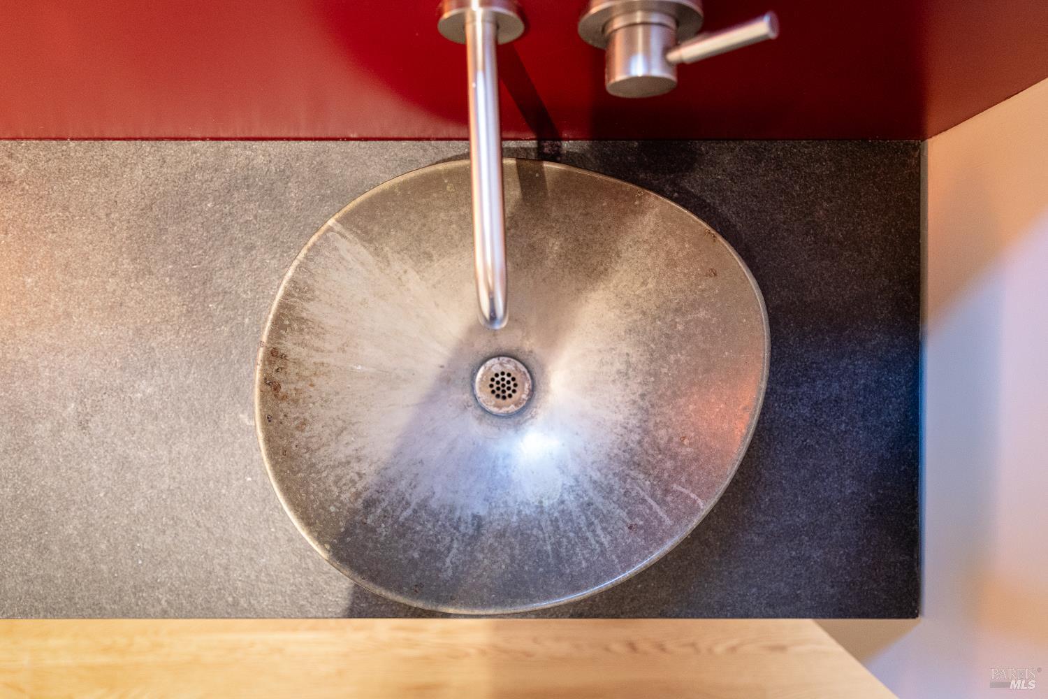 Property photo 33
