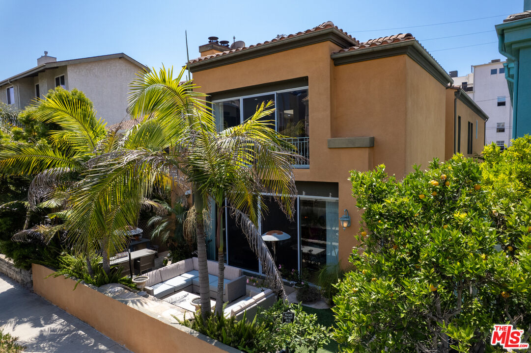 Property photo 38