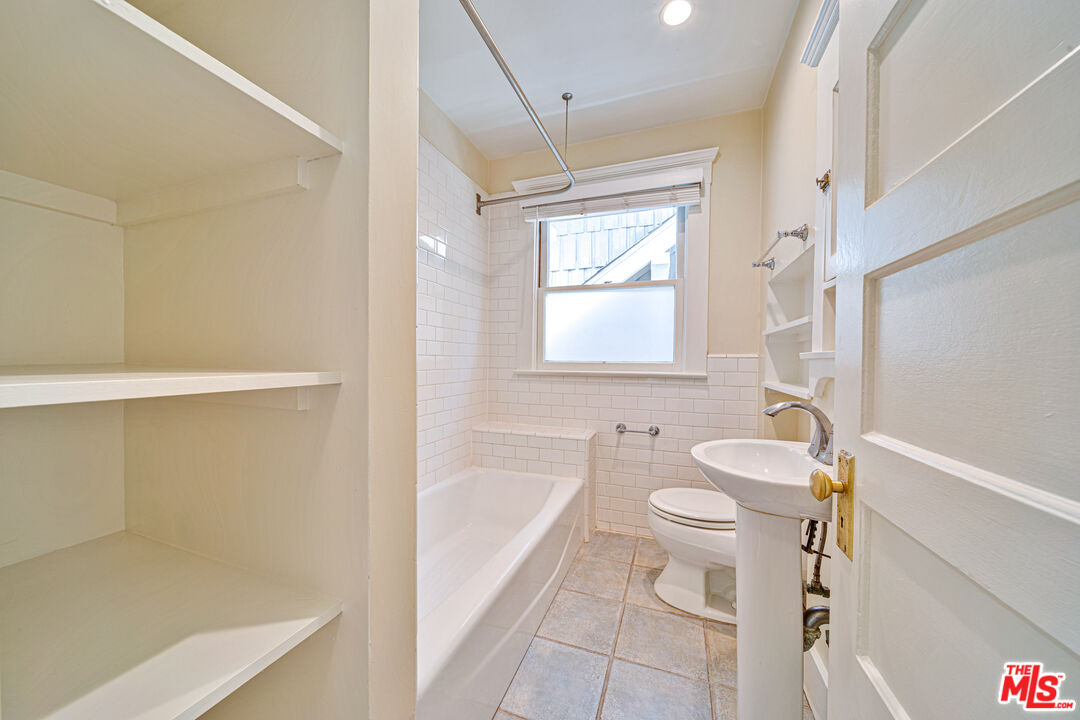 Property photo 41