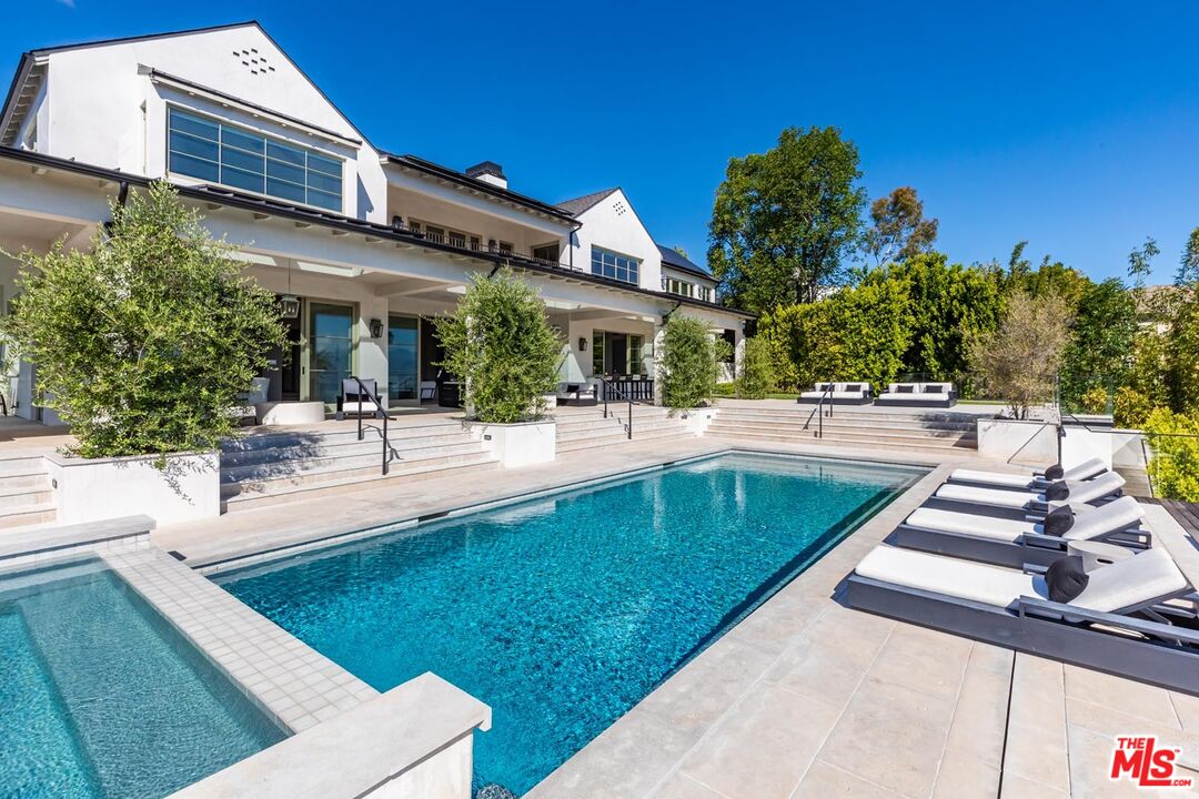 Property photo 40
