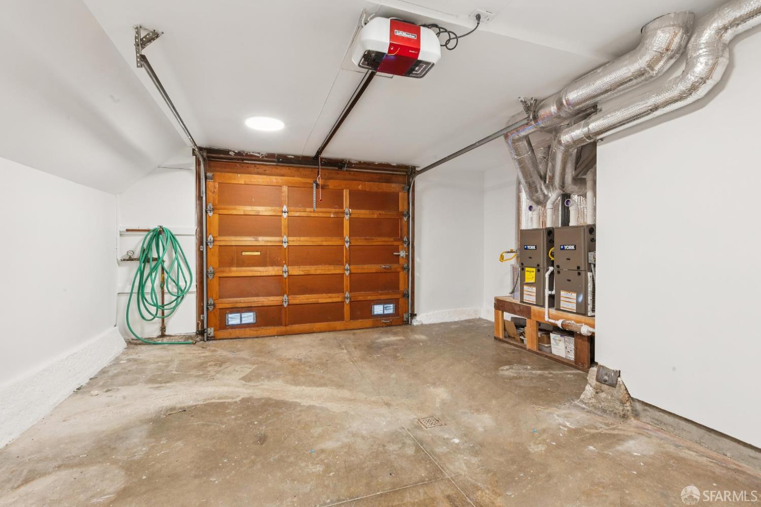Property photo 50