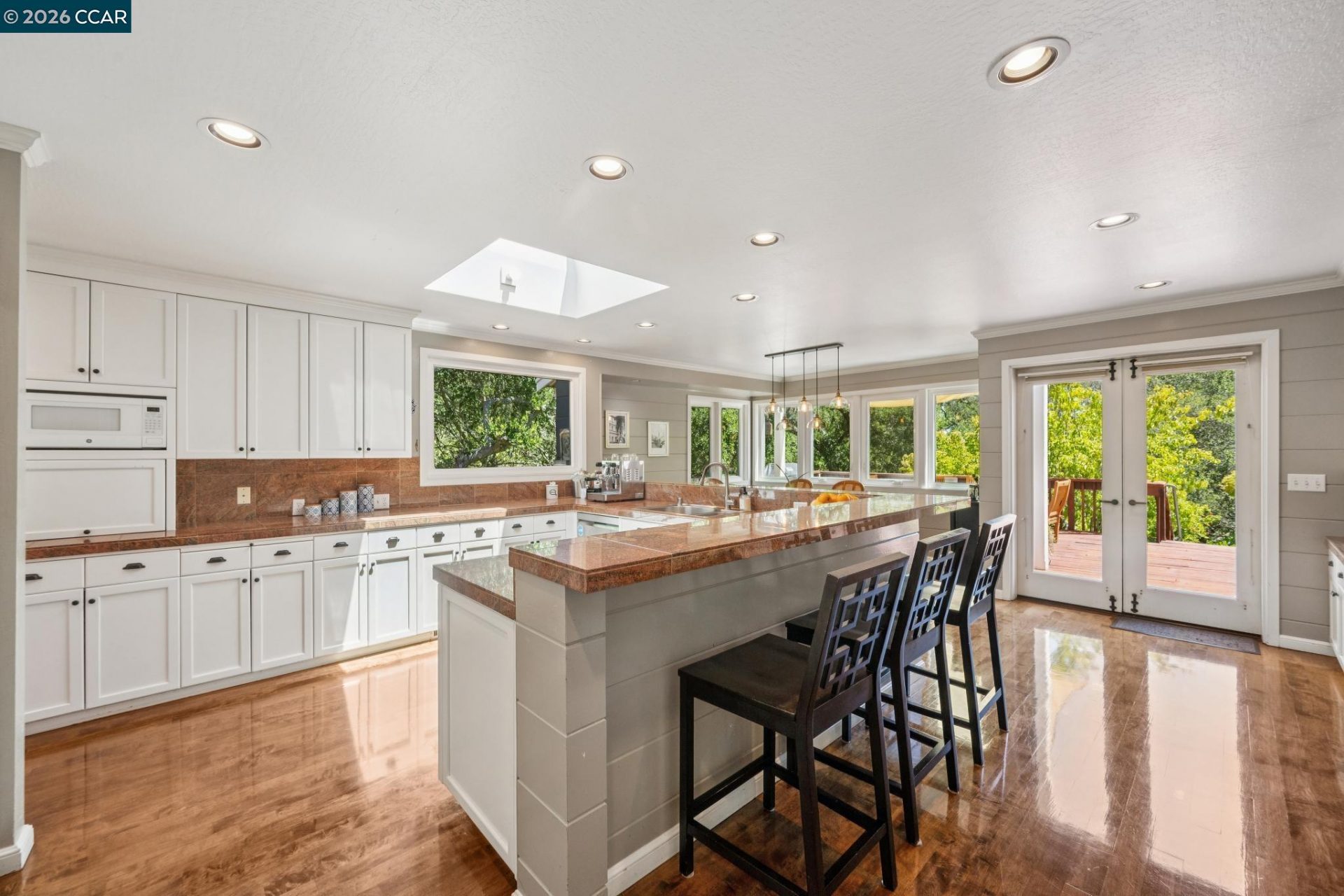 Property photo 28