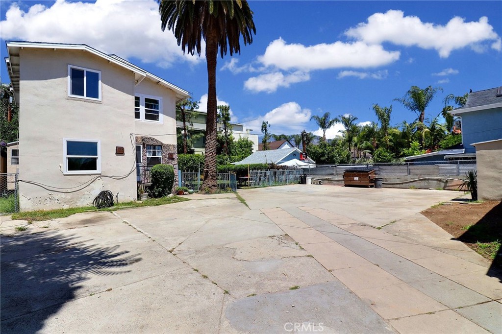 Property photo 30