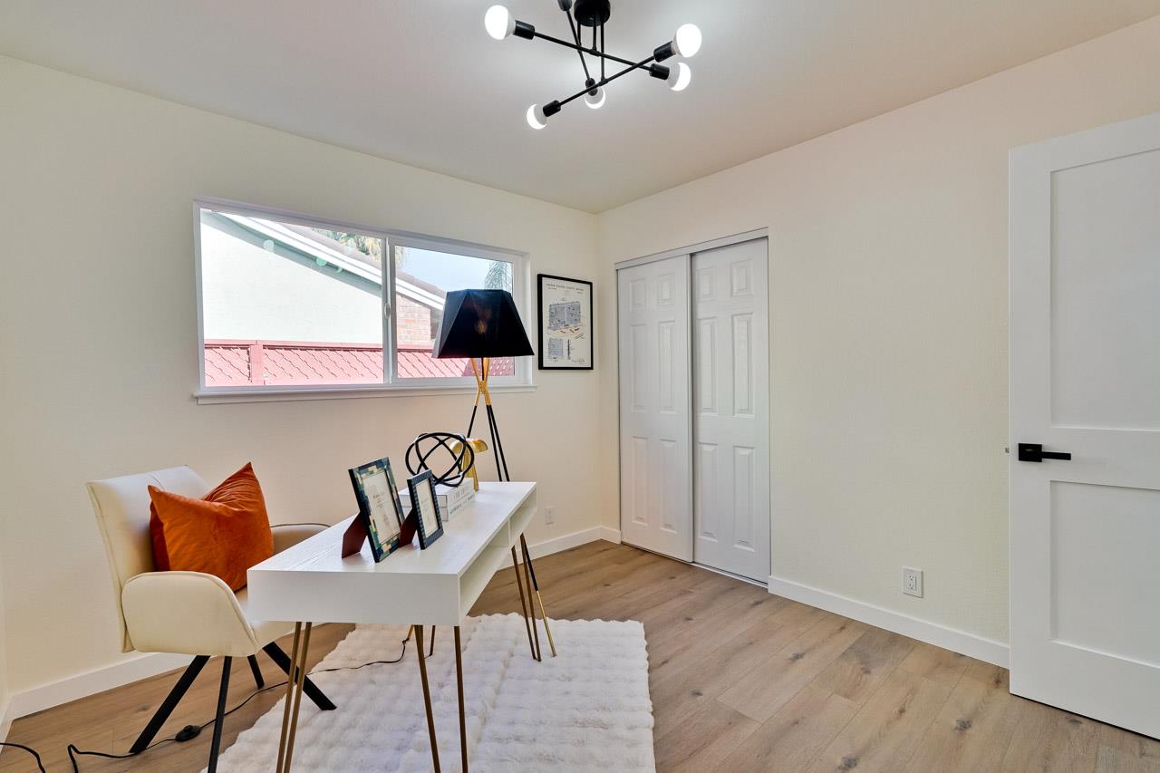 Property photo 34