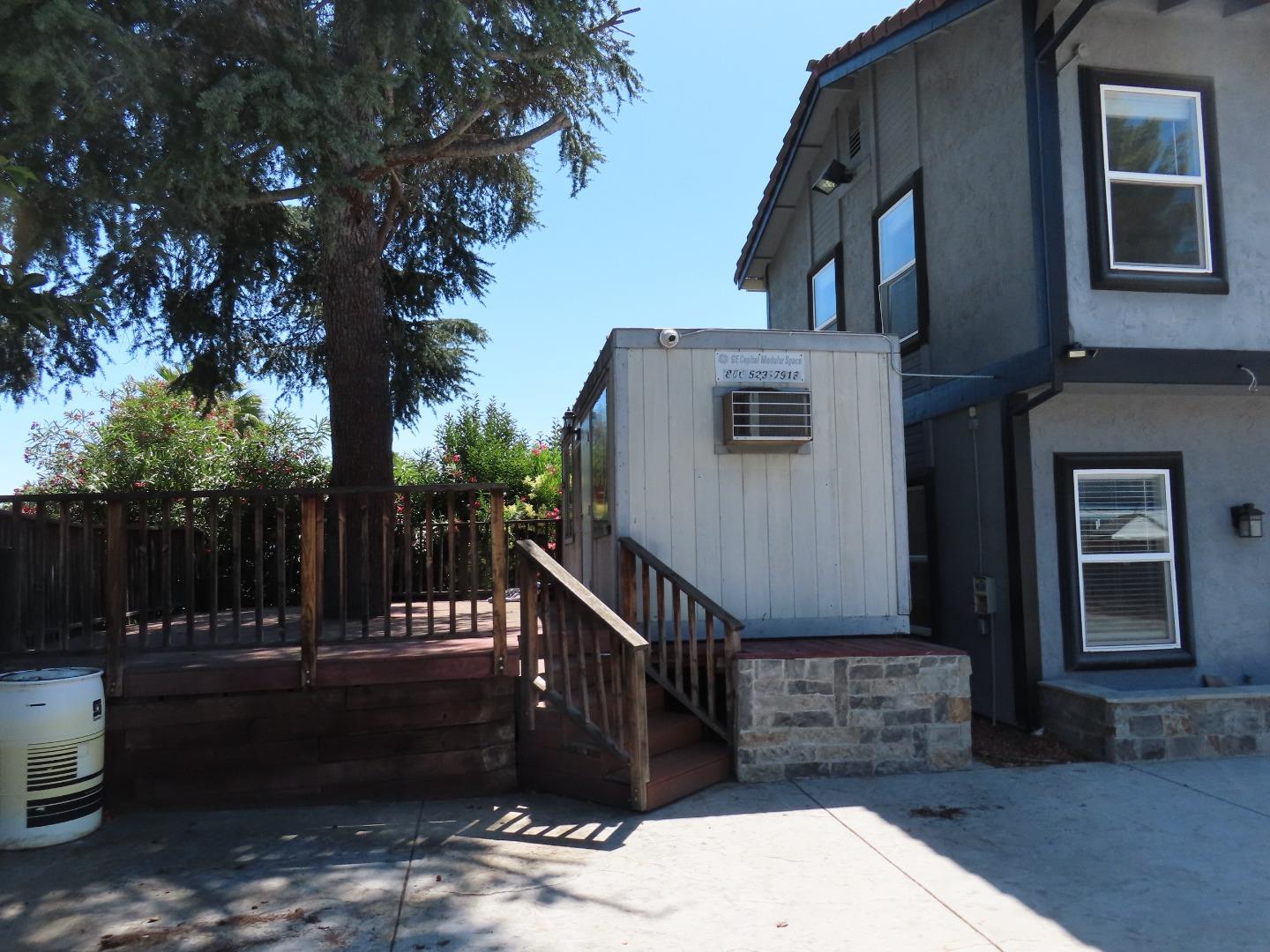 Property photo 38