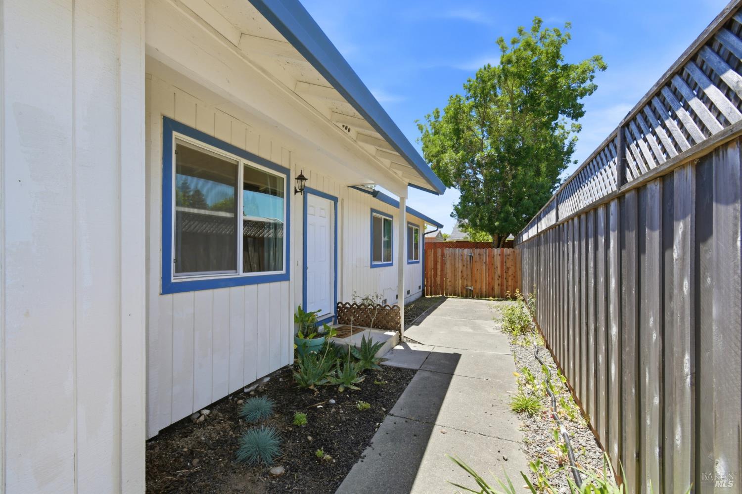Property photo 33