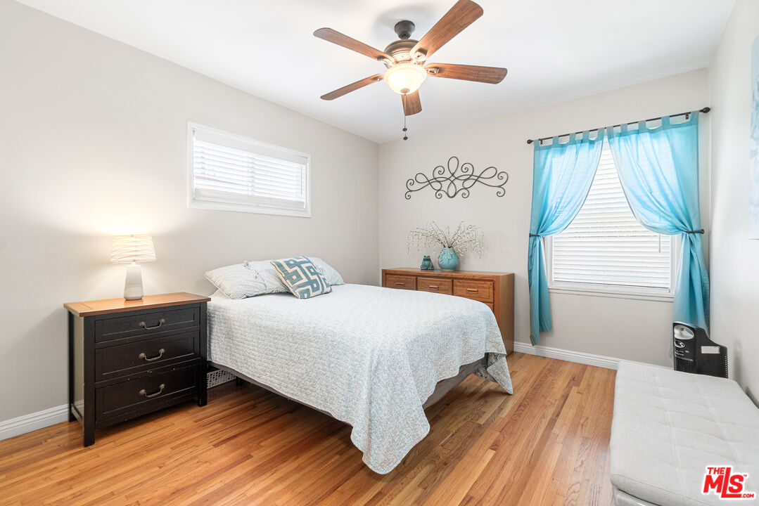 Property photo 35
