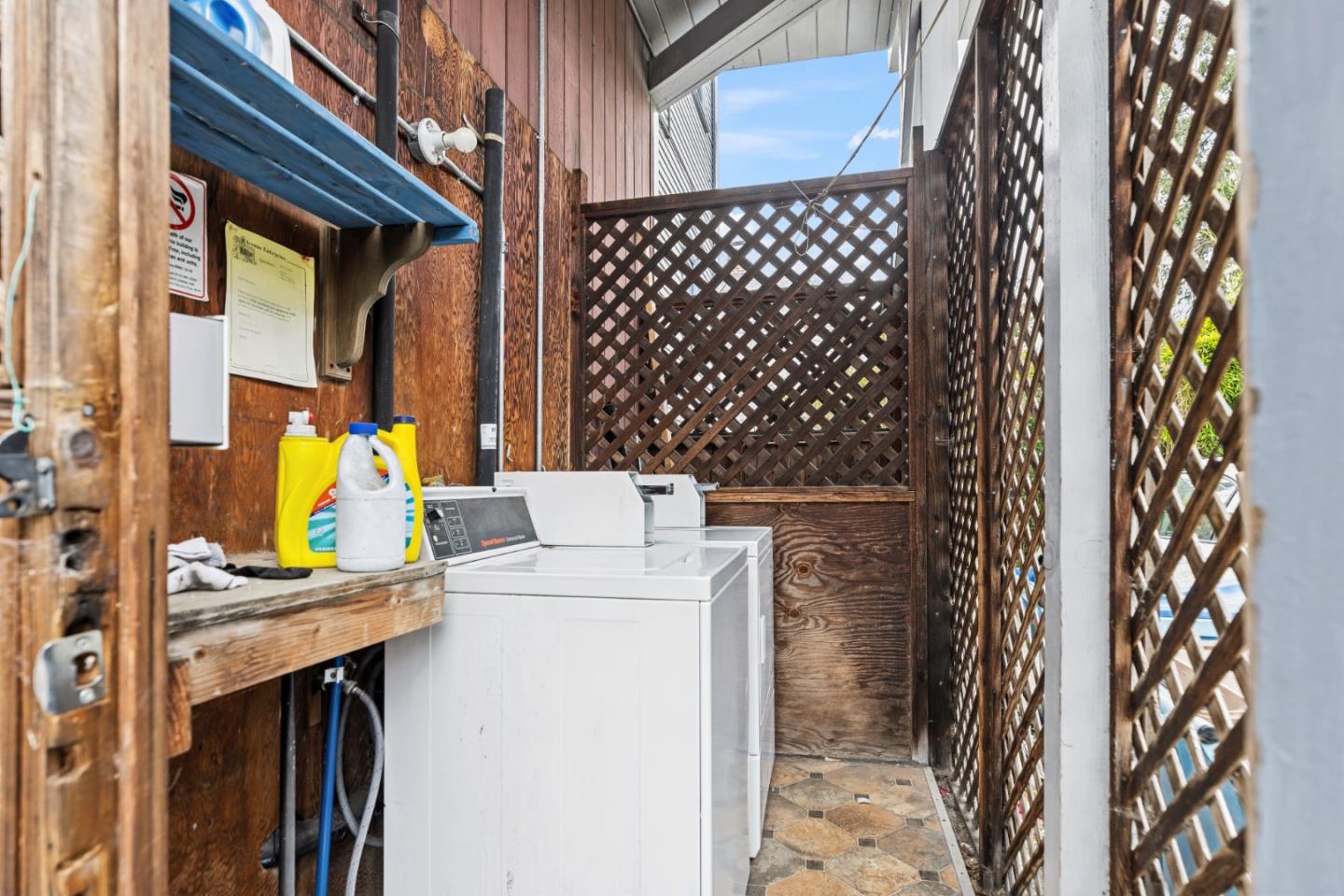 Property photo 16