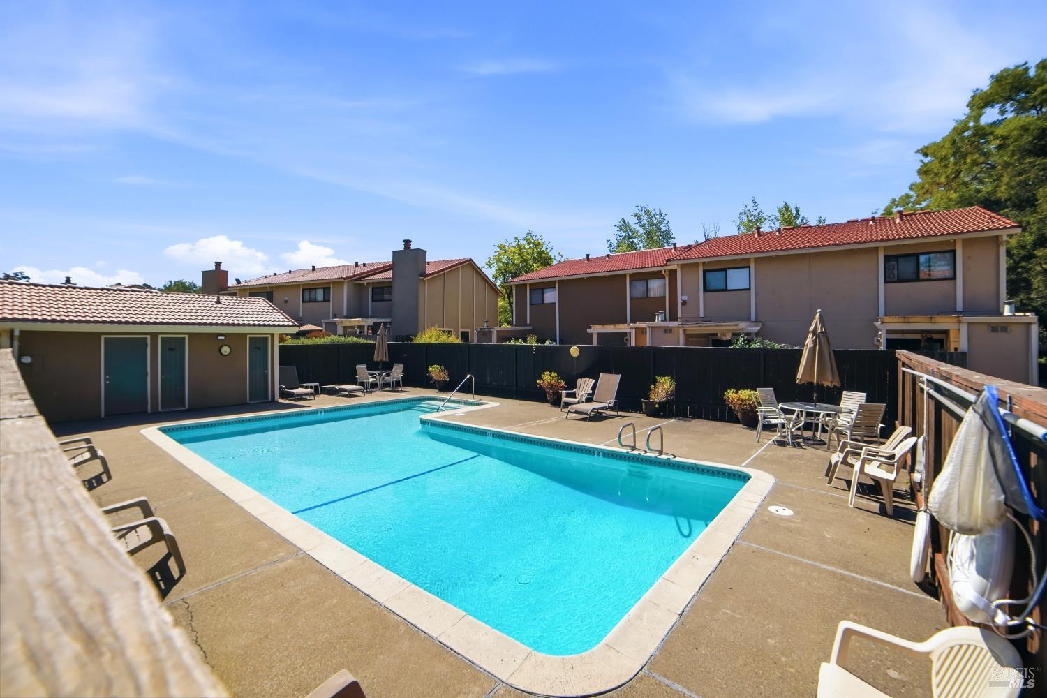 Property photo 42