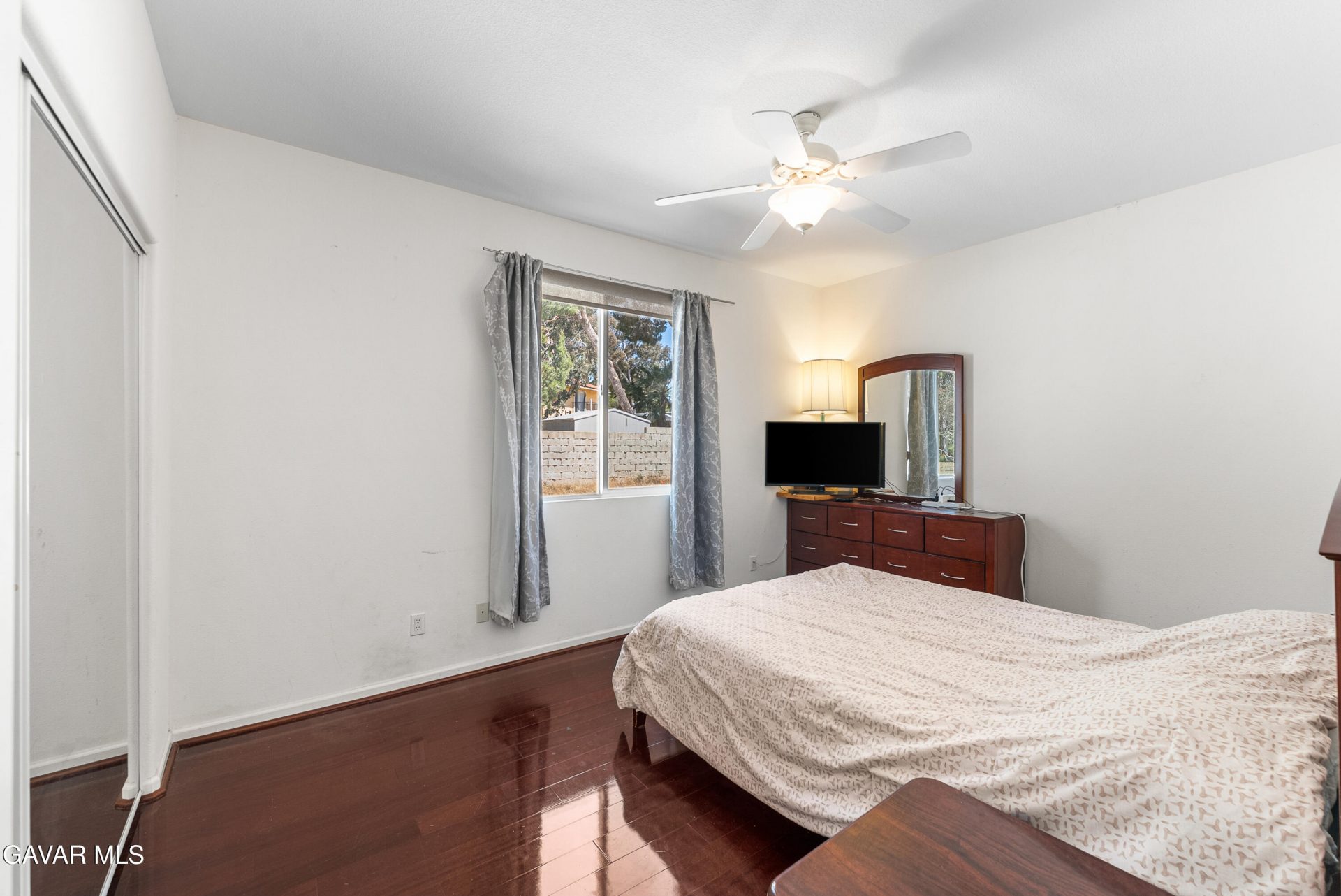 Property photo 42