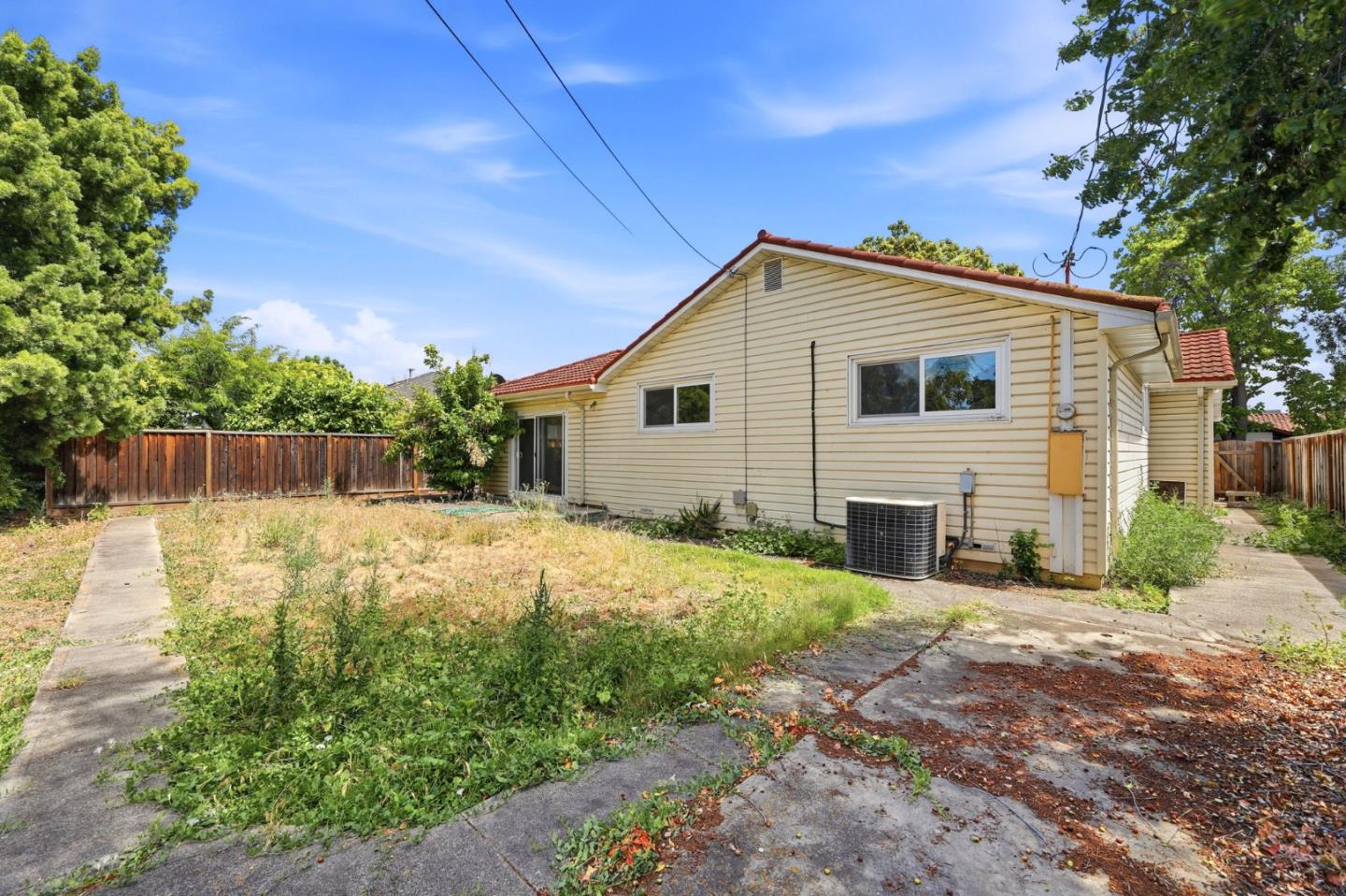 Property photo 33