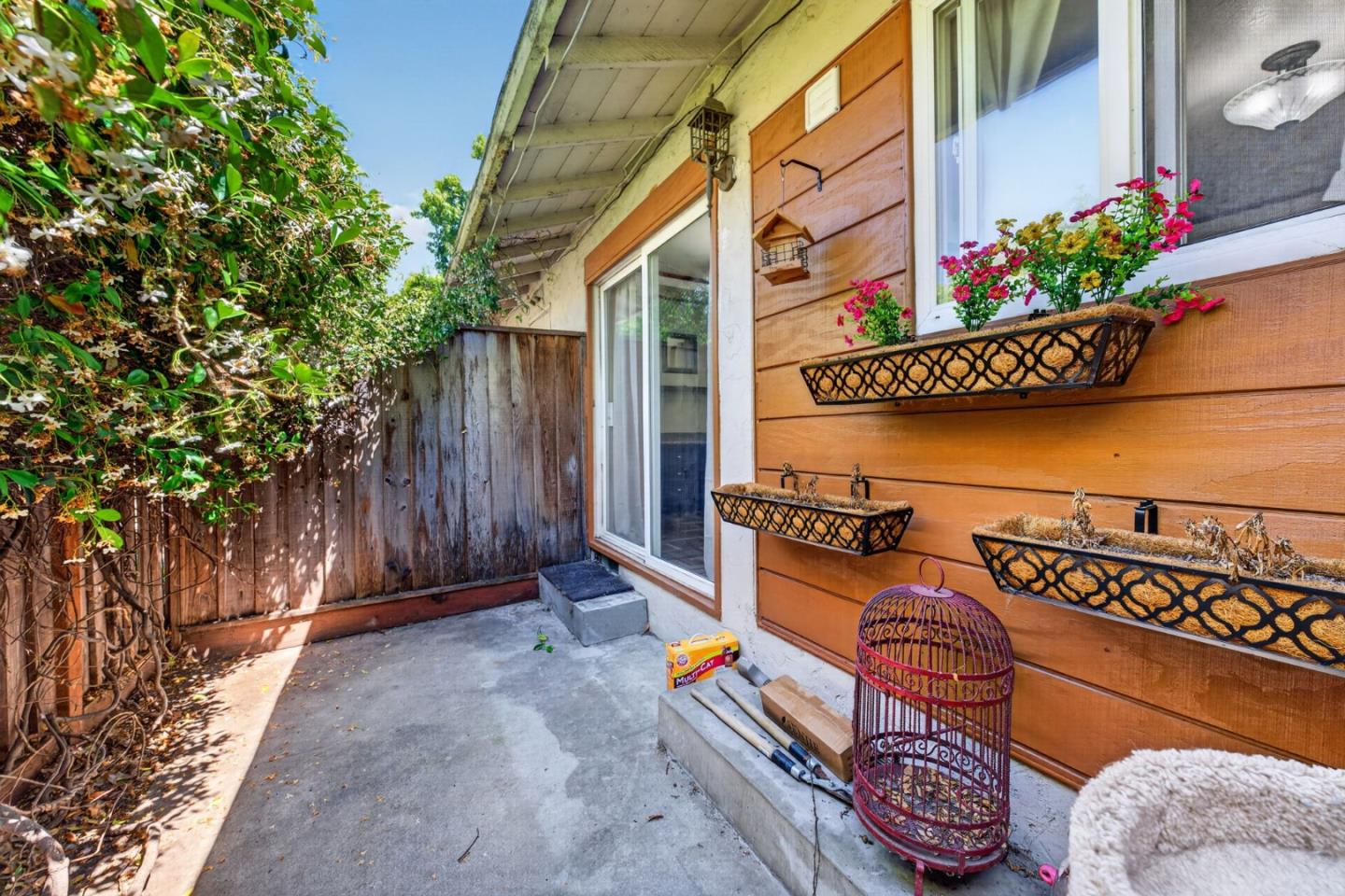 Property photo 32