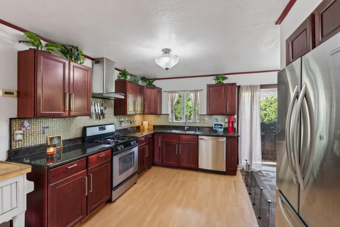 Property photo 37
