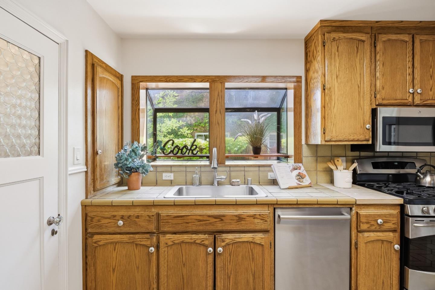 Property photo 25
