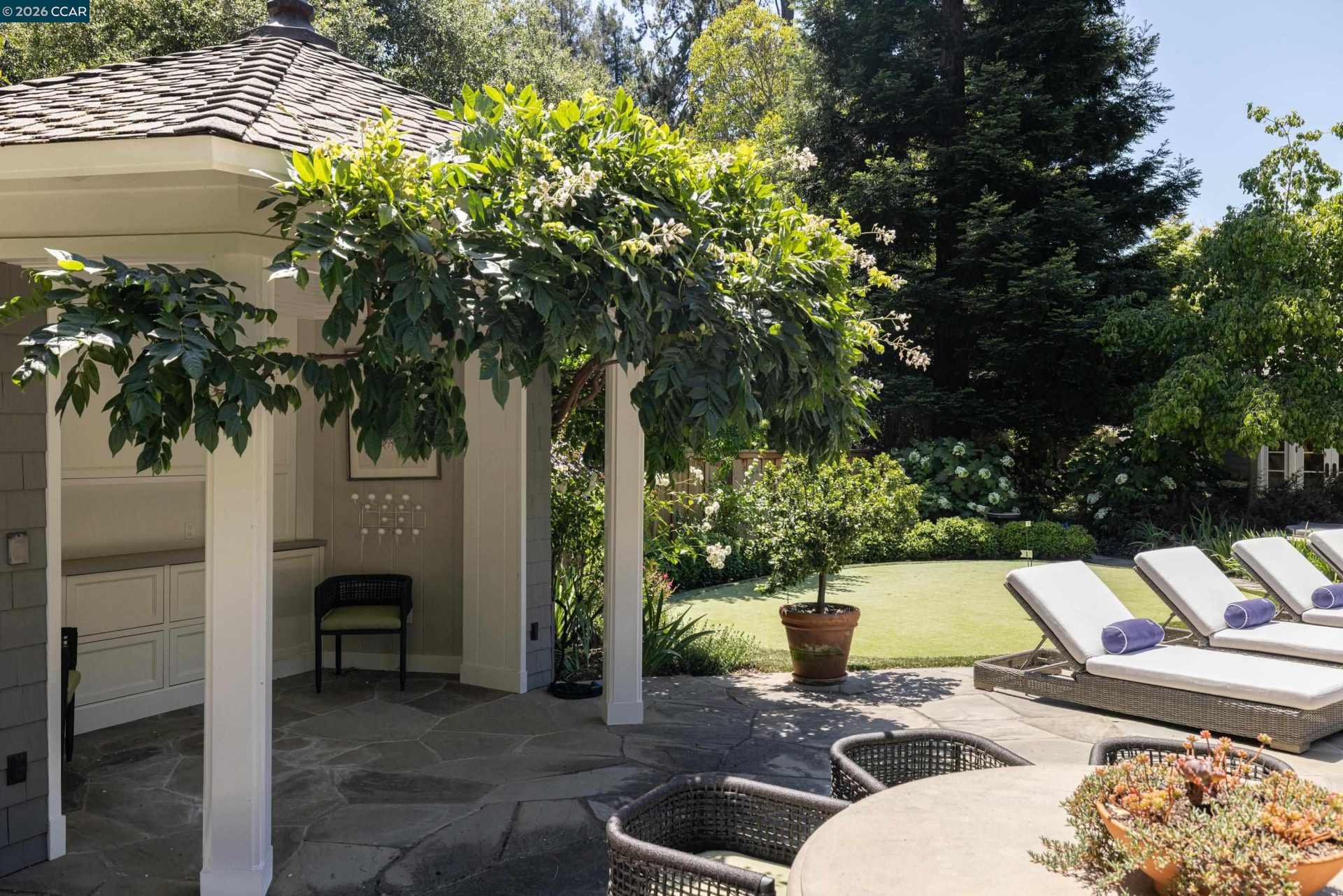 Property photo 44
