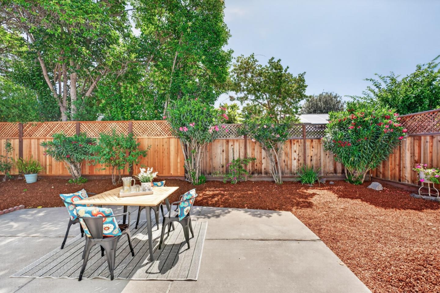 Property photo 37