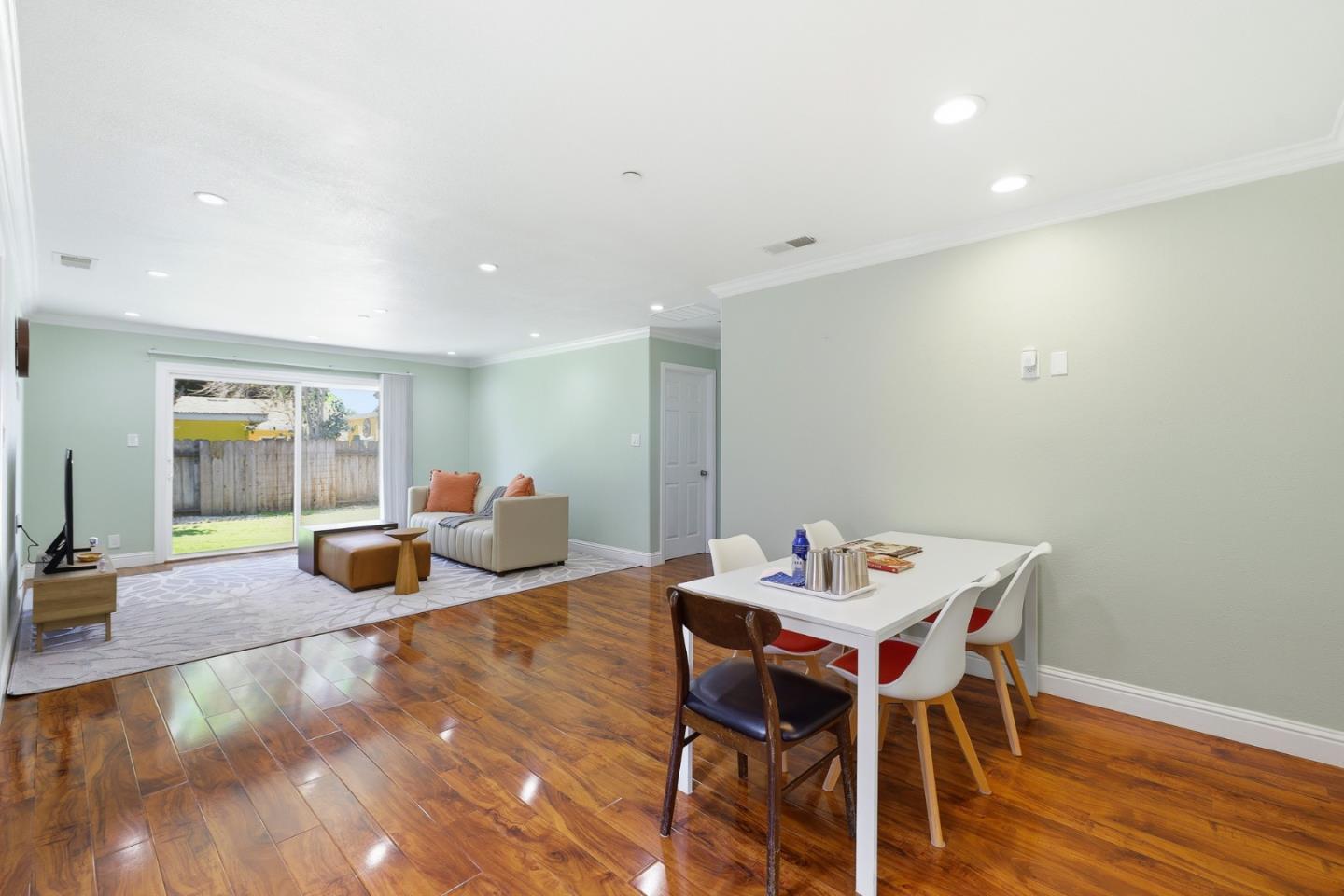 Property photo 44