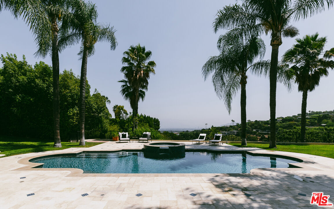 Property photo 20