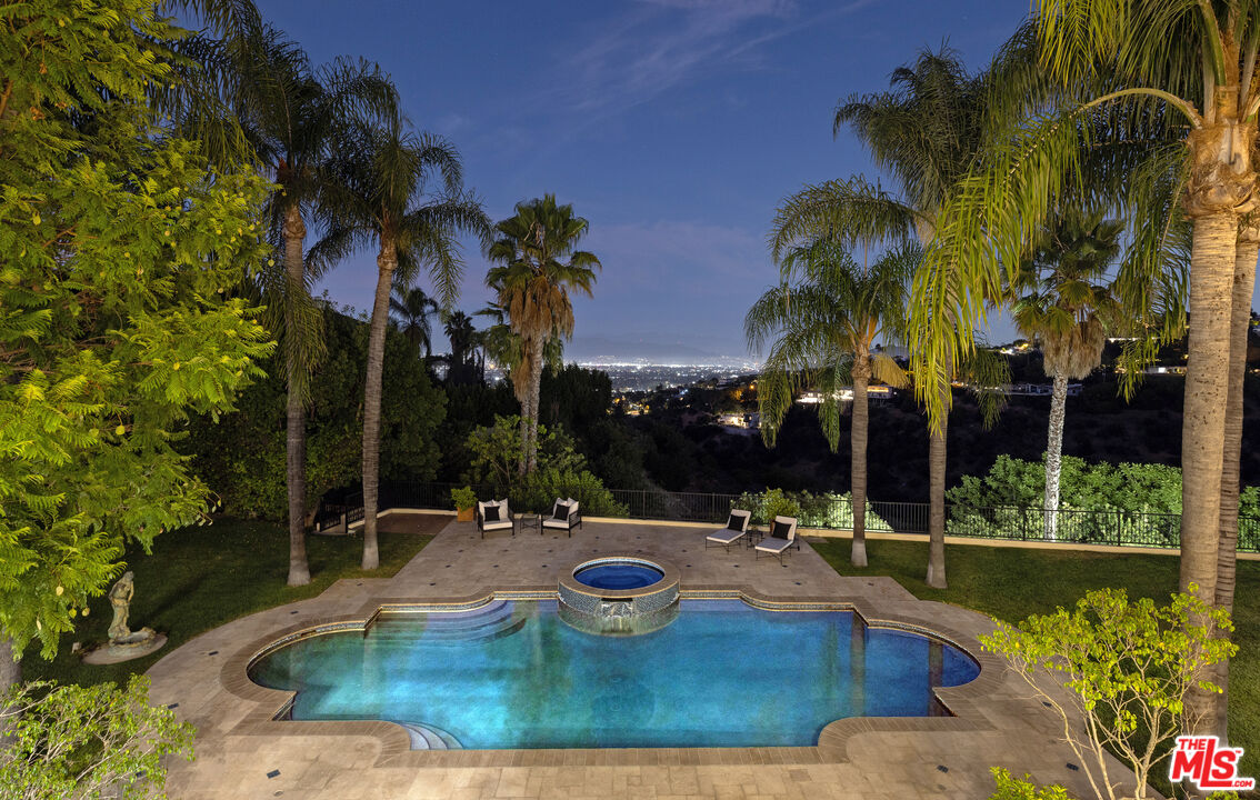 Property photo 38