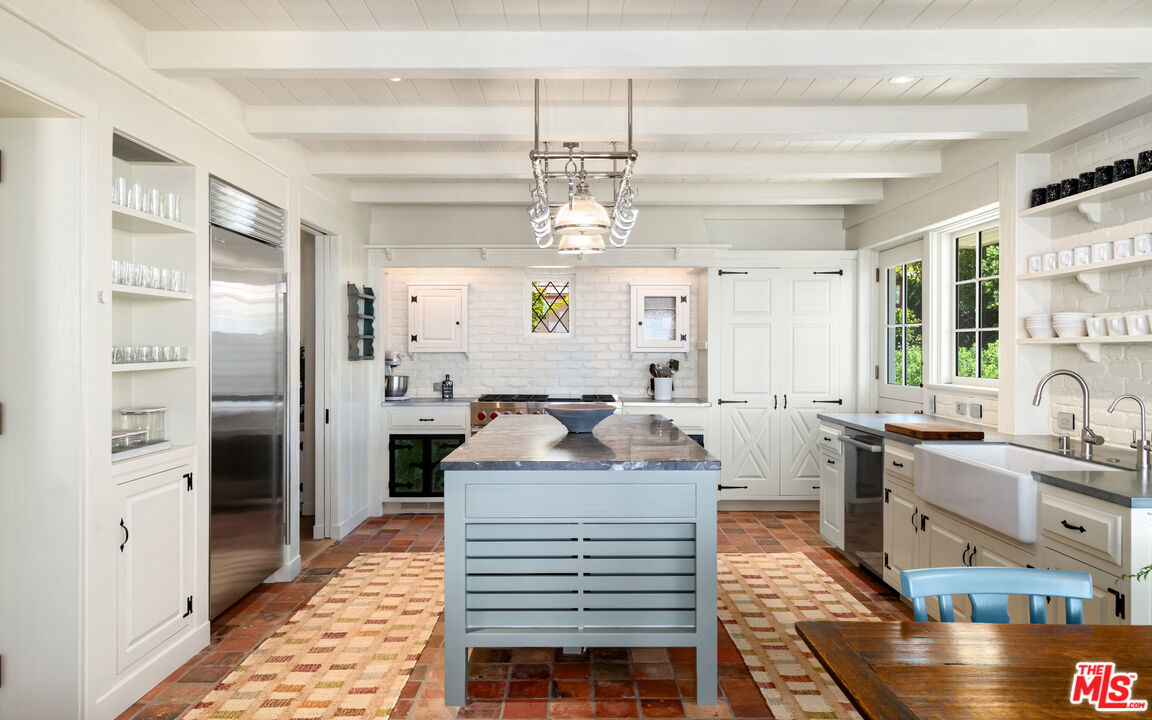 Property photo 23