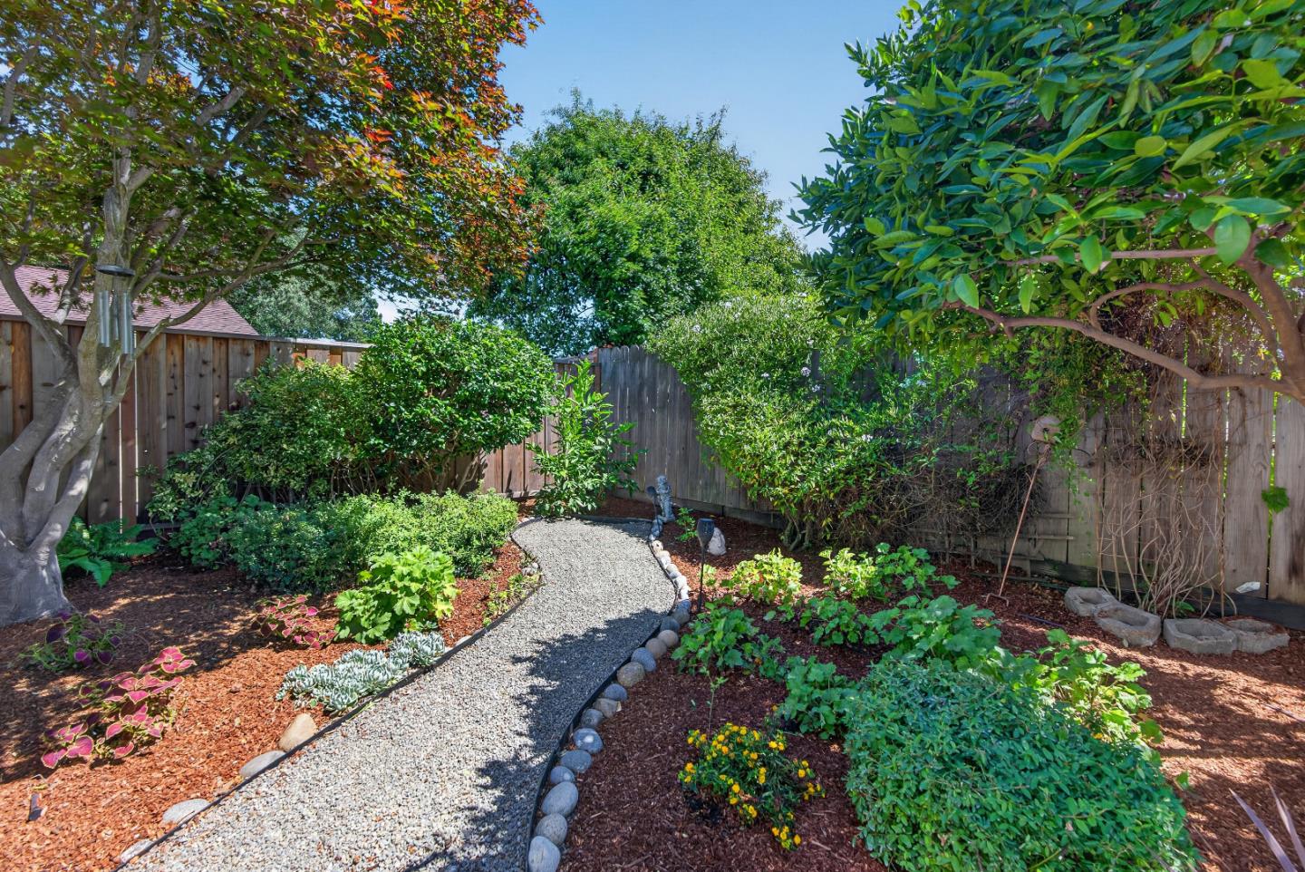 Property photo 35