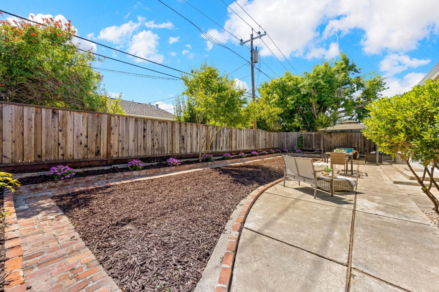 Property photo 24