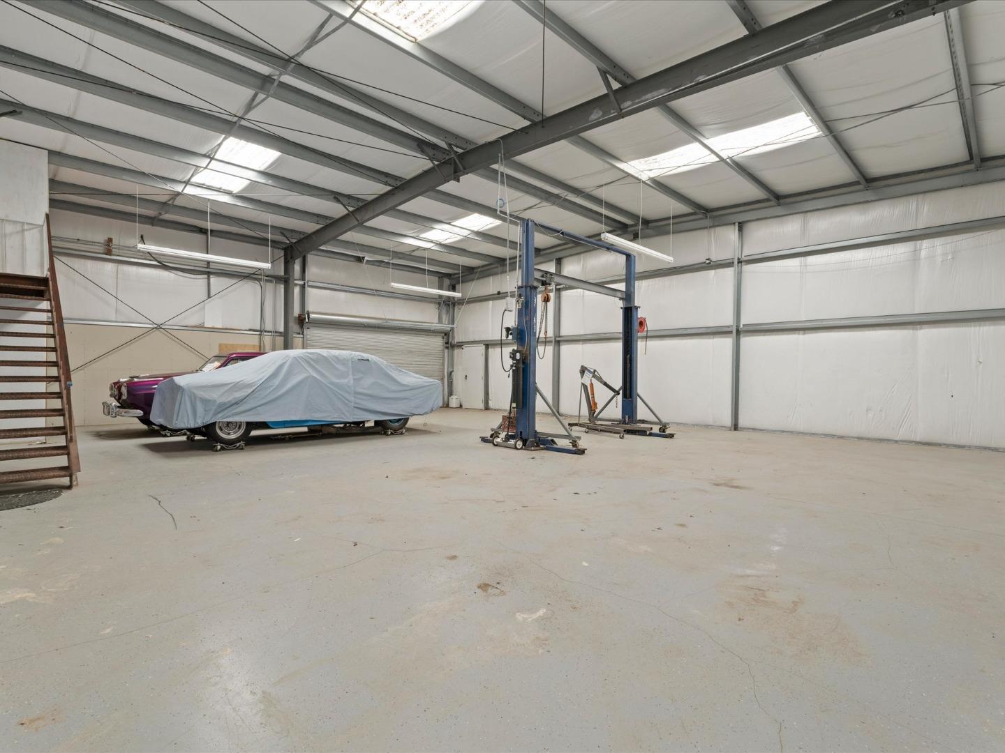 Property photo 25