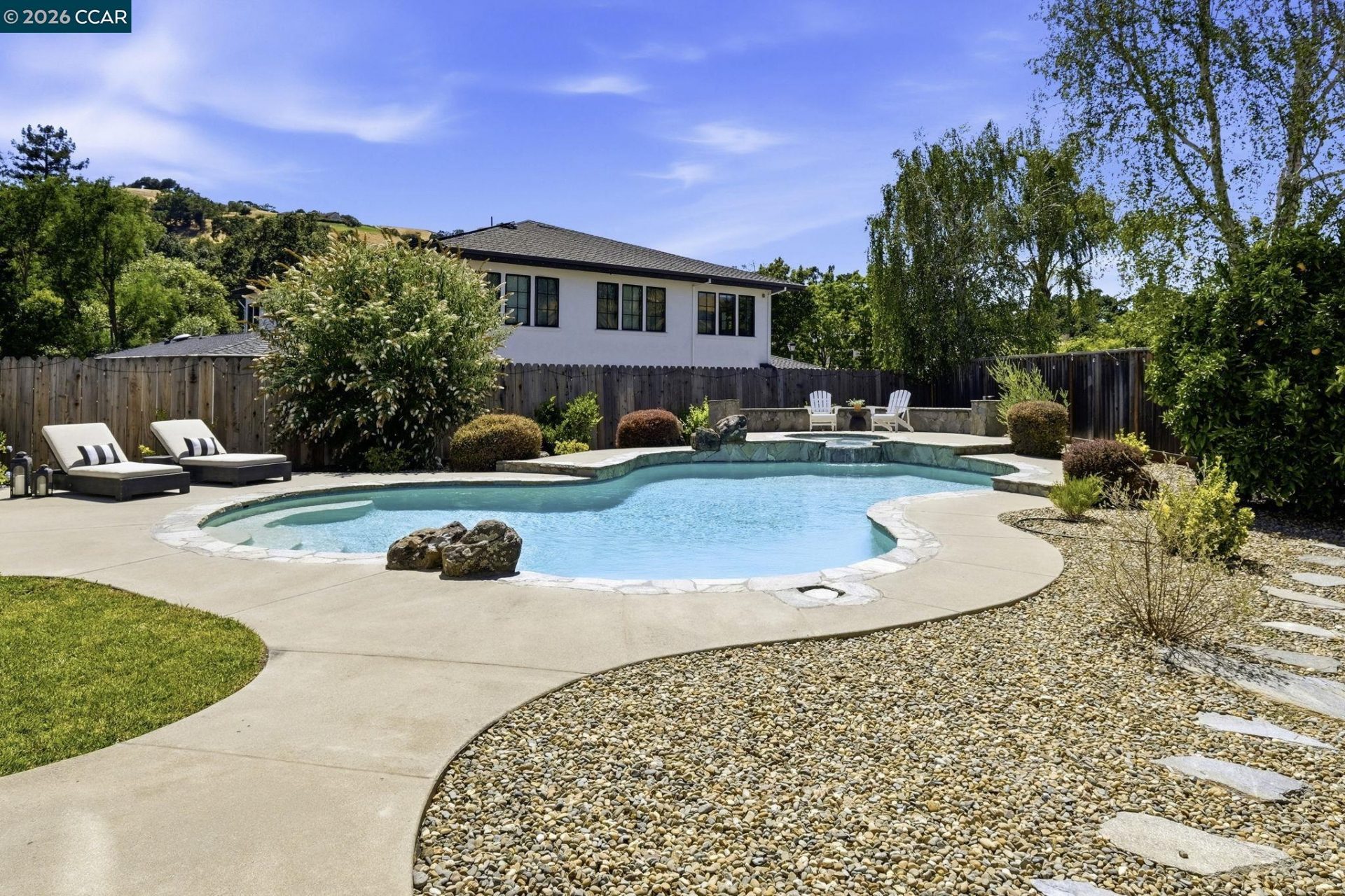 Property photo 38