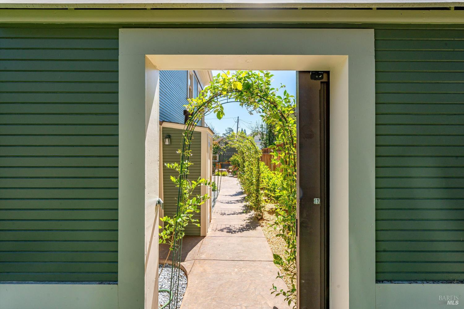 Property photo 34