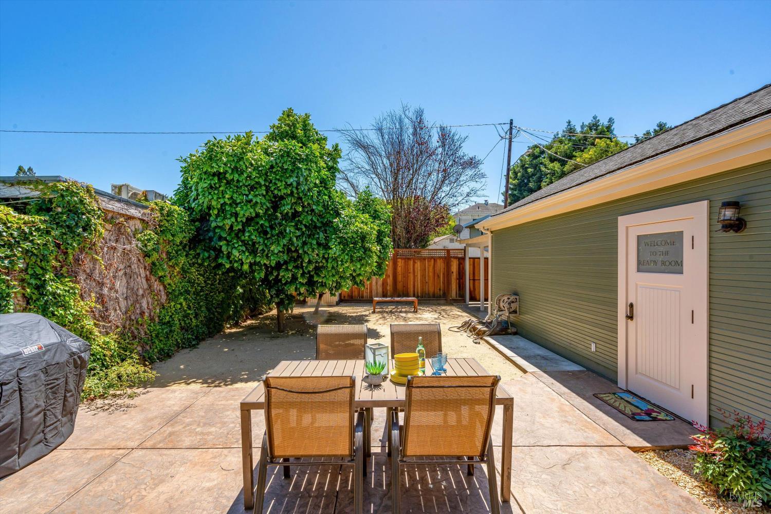 Property photo 36