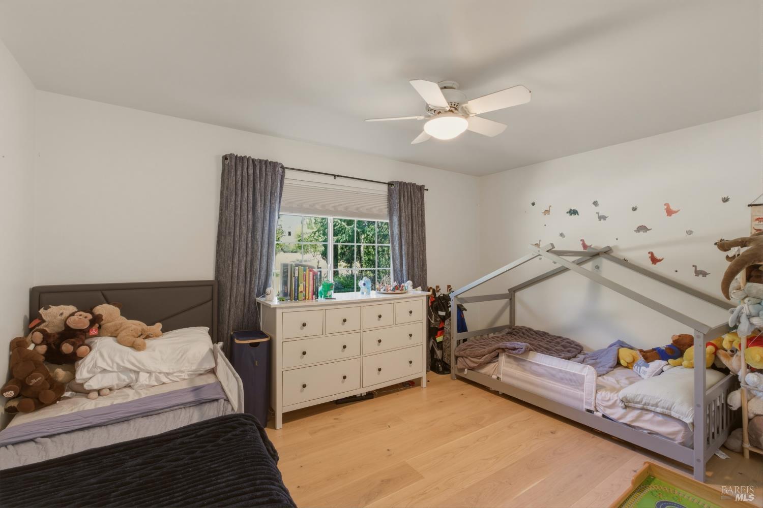 Property photo 24