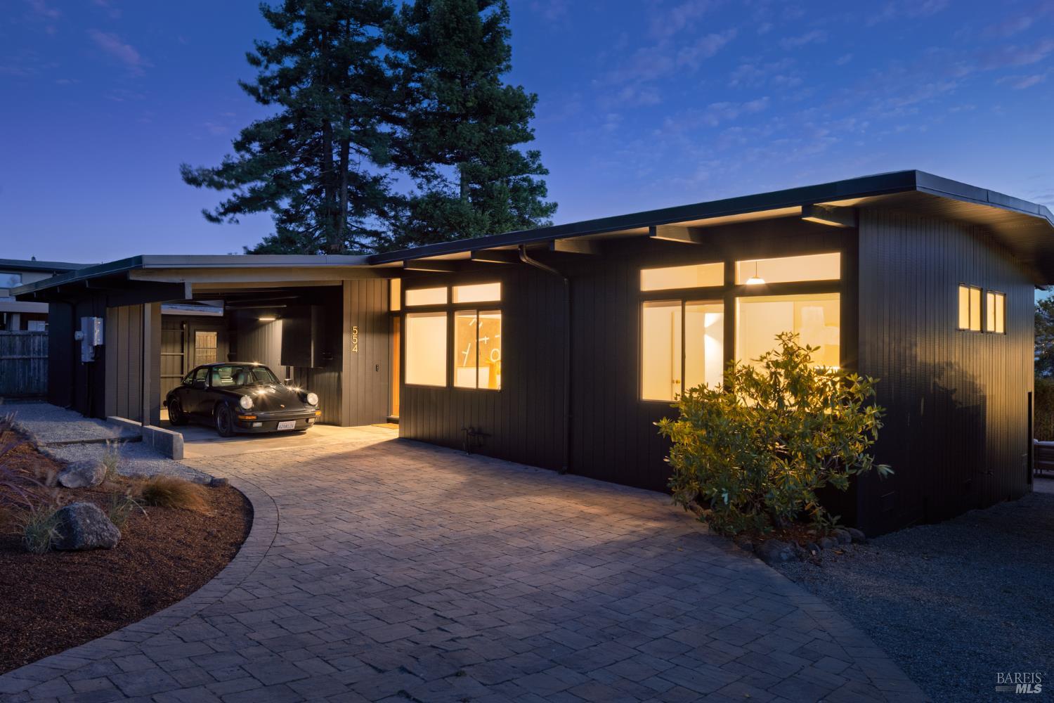 Property photo 37