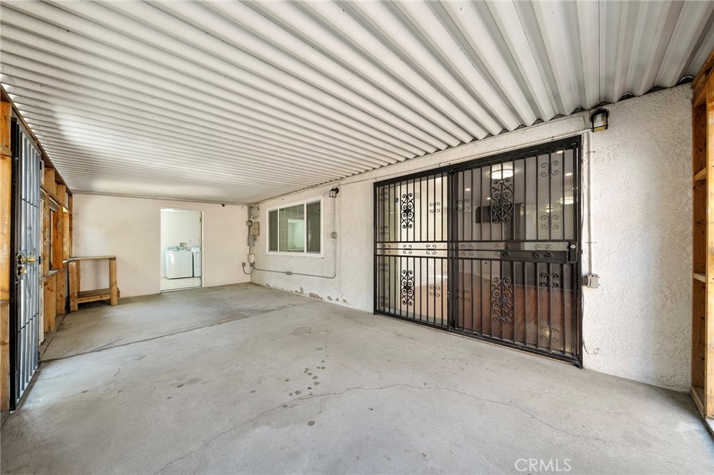 Property photo 35