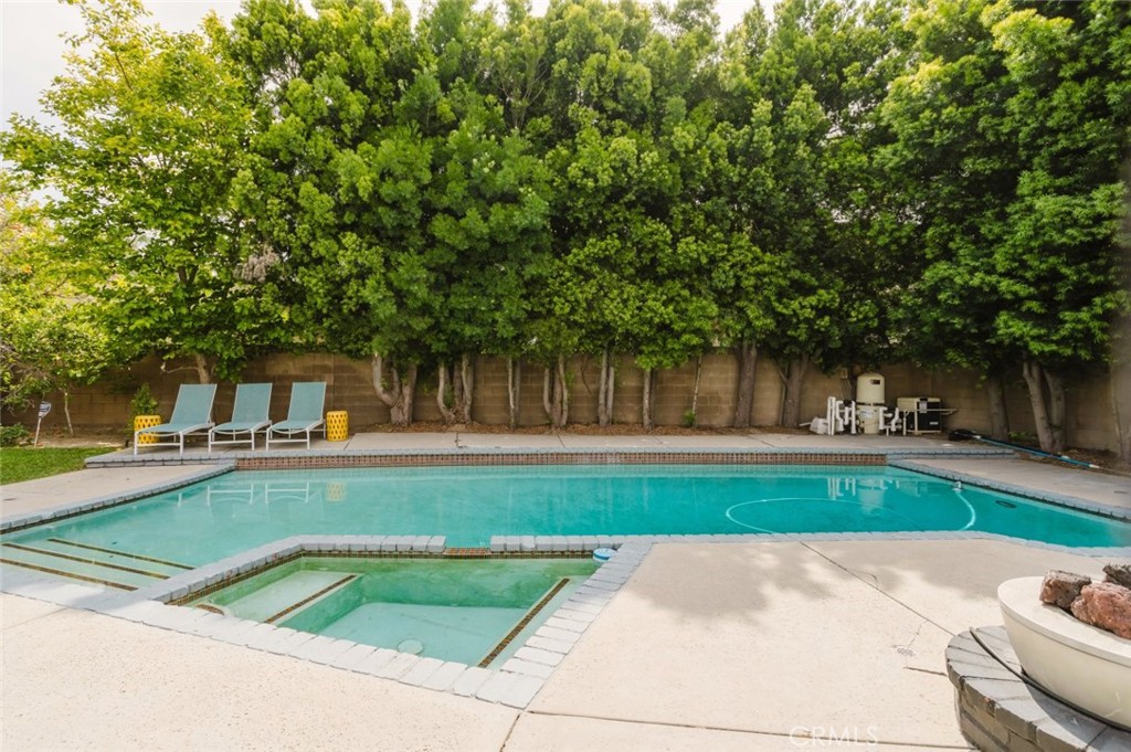 Property photo 48