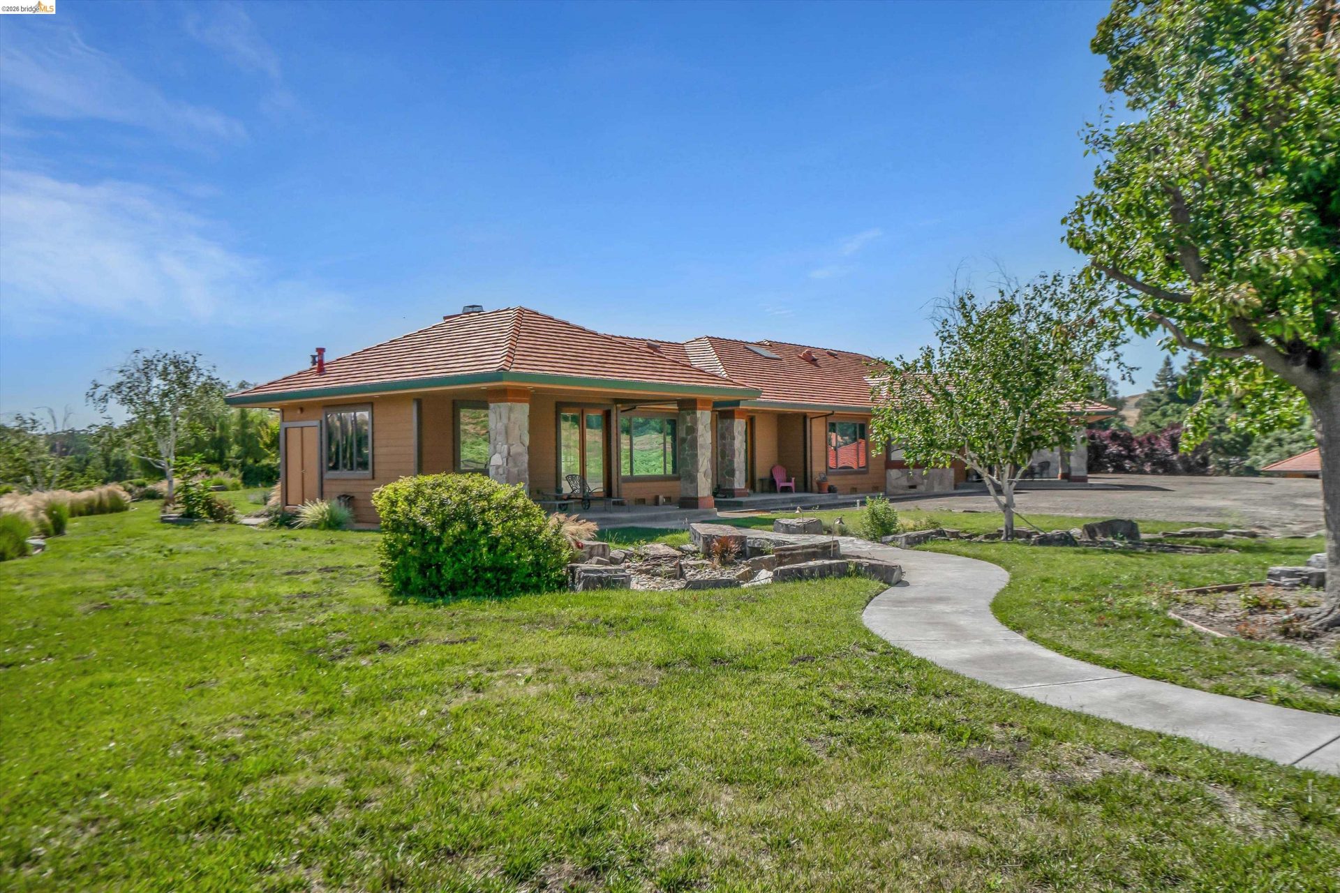 Property photo 43