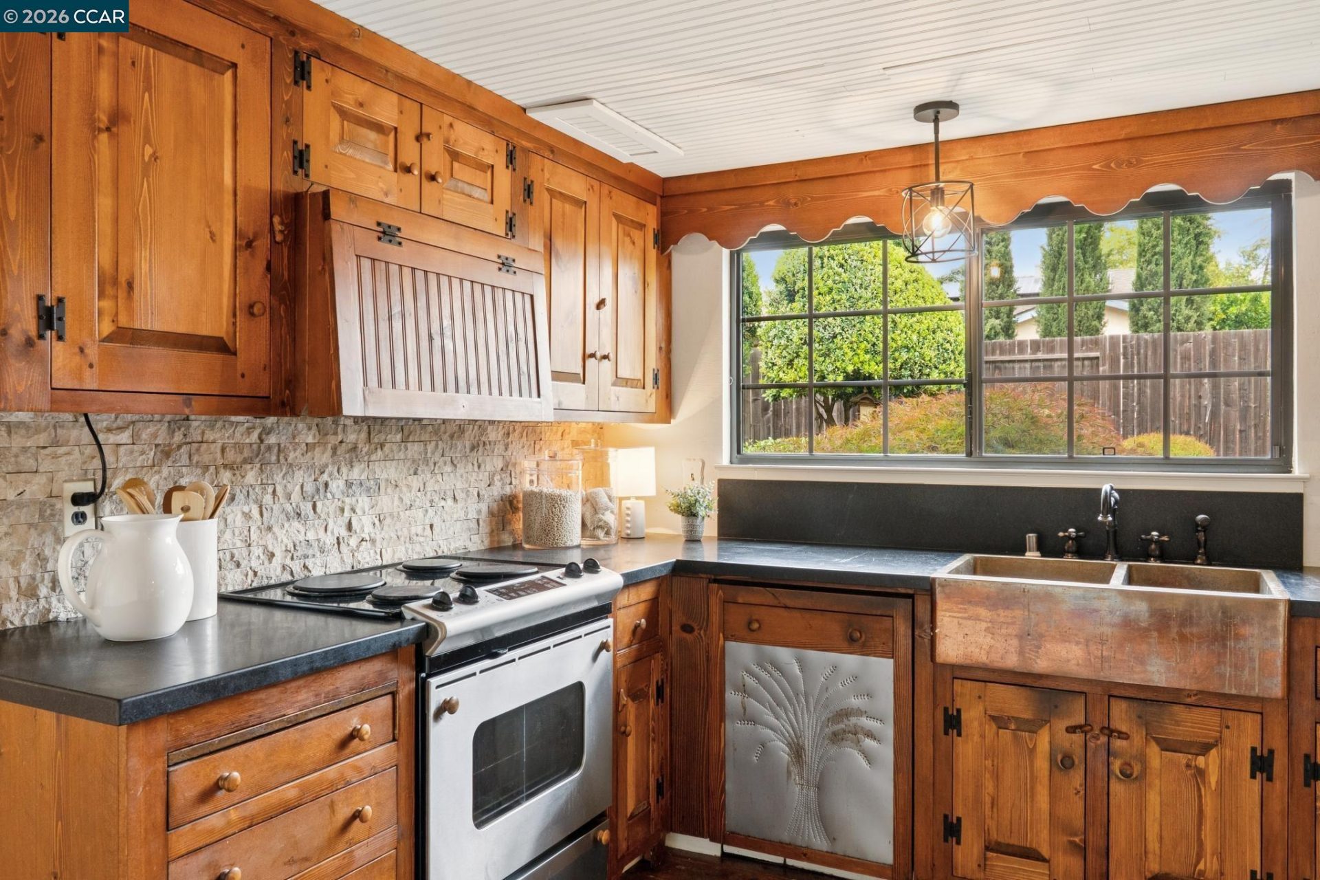 Property photo 36