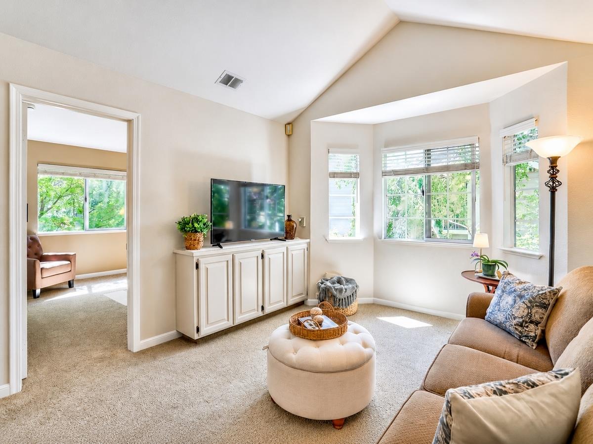 Property photo 48