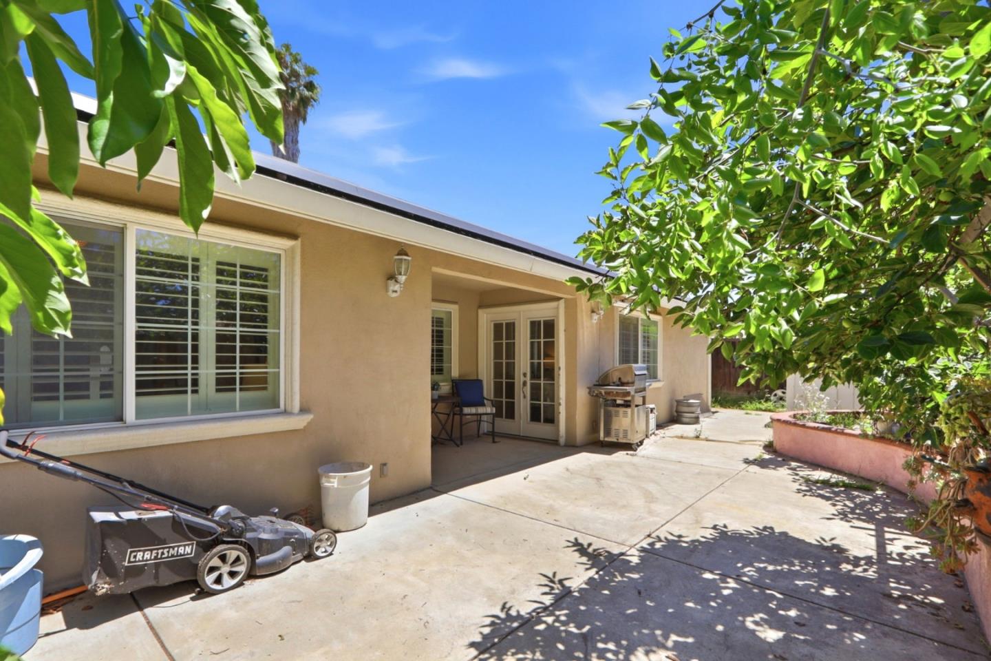 Property photo 48