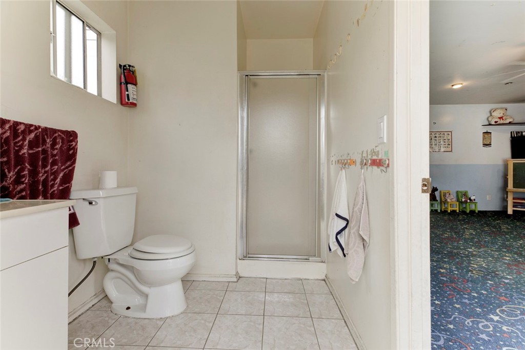 Property photo 33