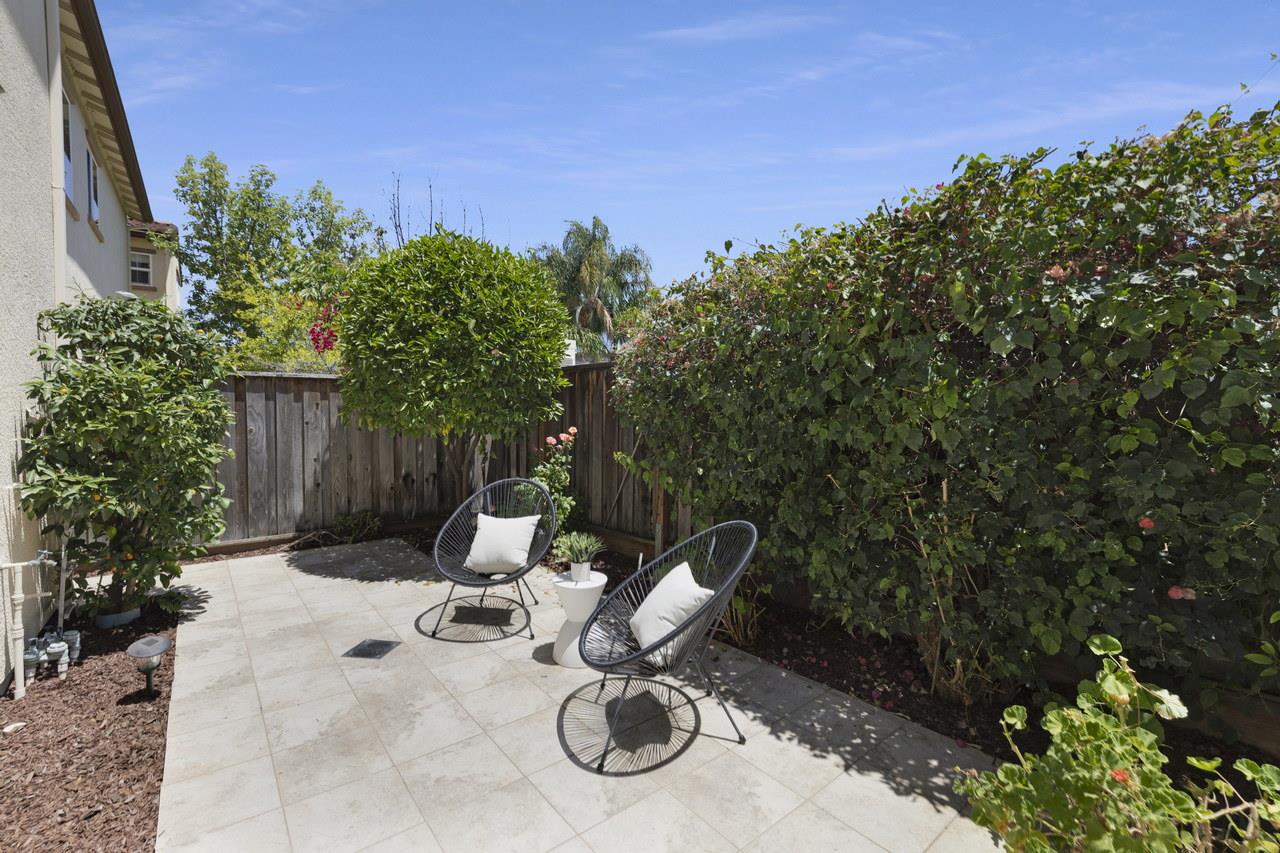 Property photo 44
