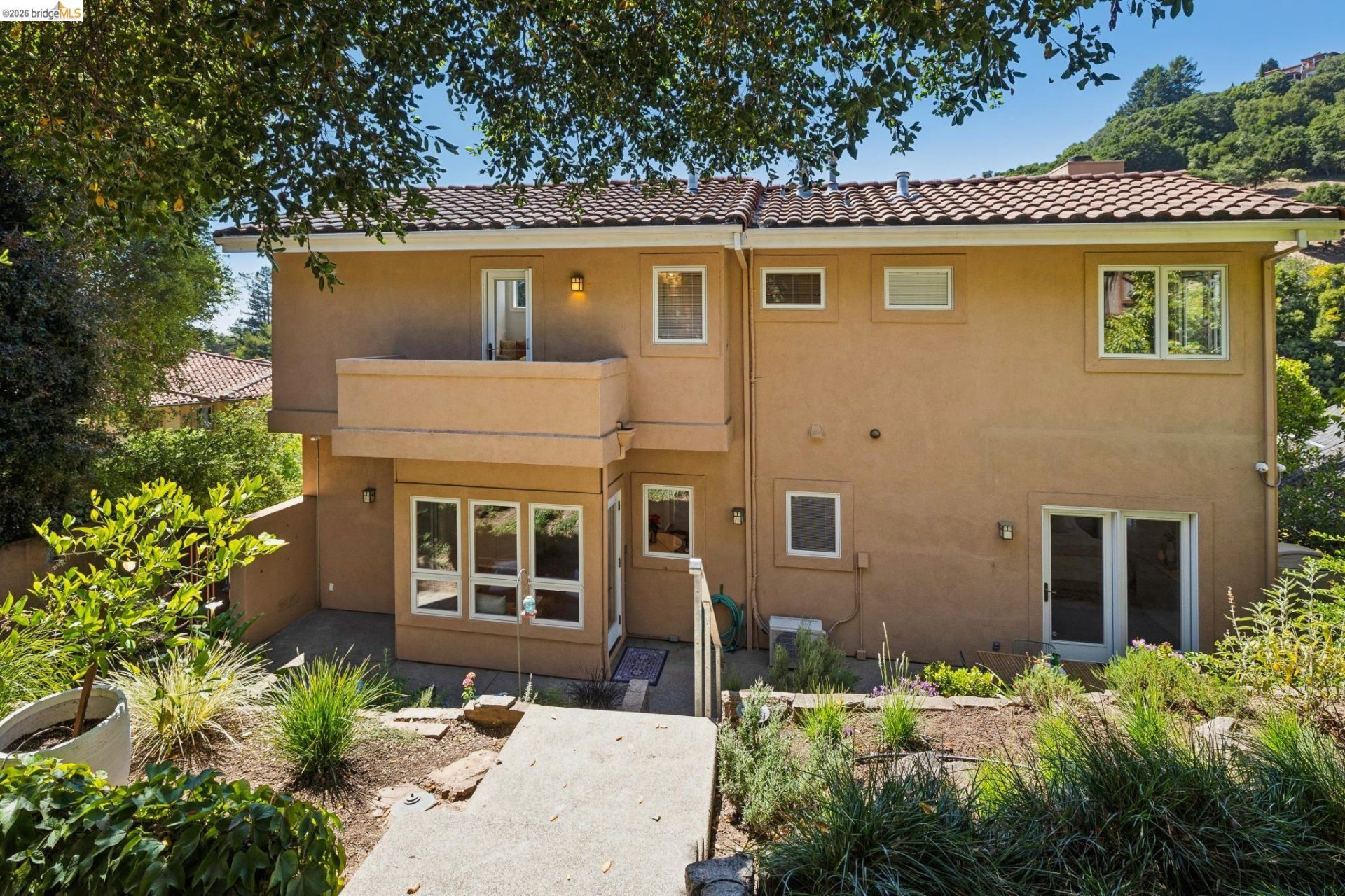 Property photo 35