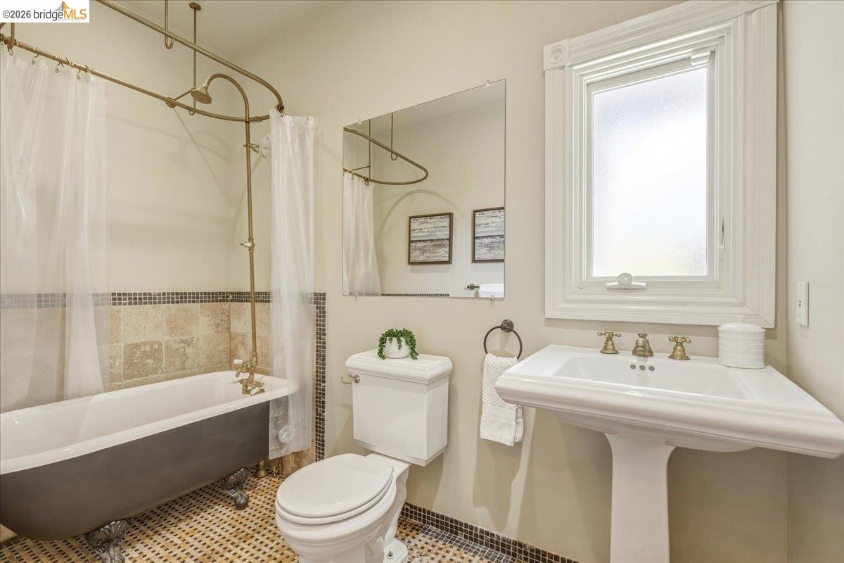 Property photo 22