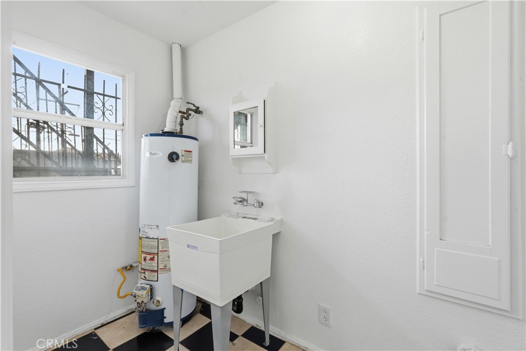 Property photo 25
