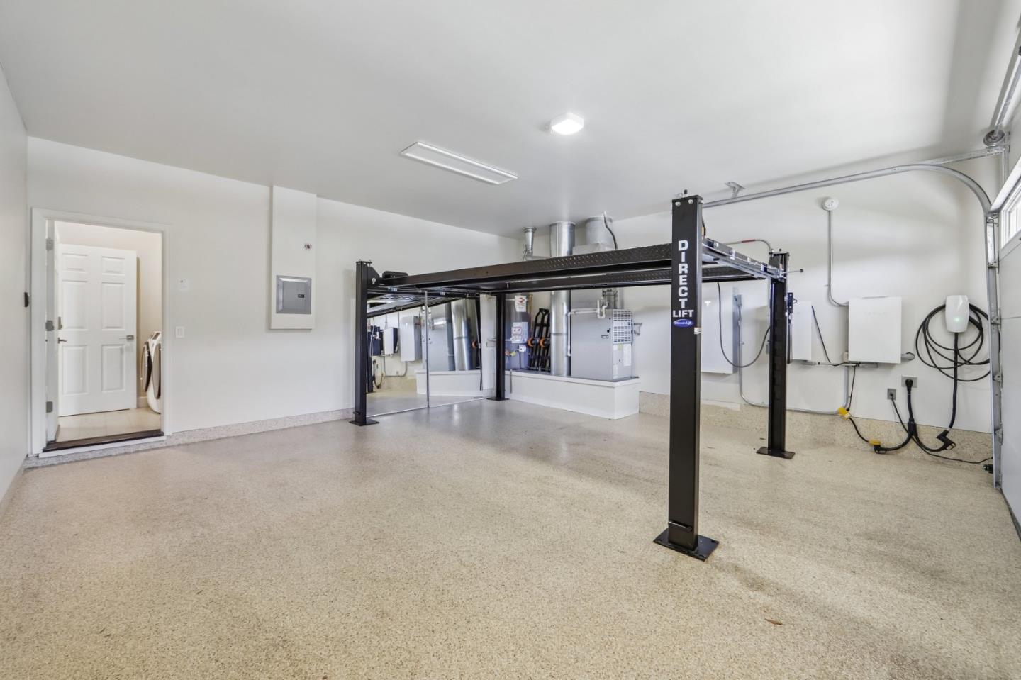 Property photo 35