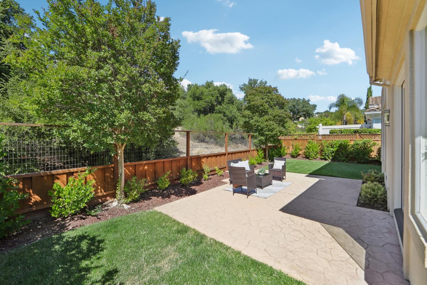 Property photo 44
