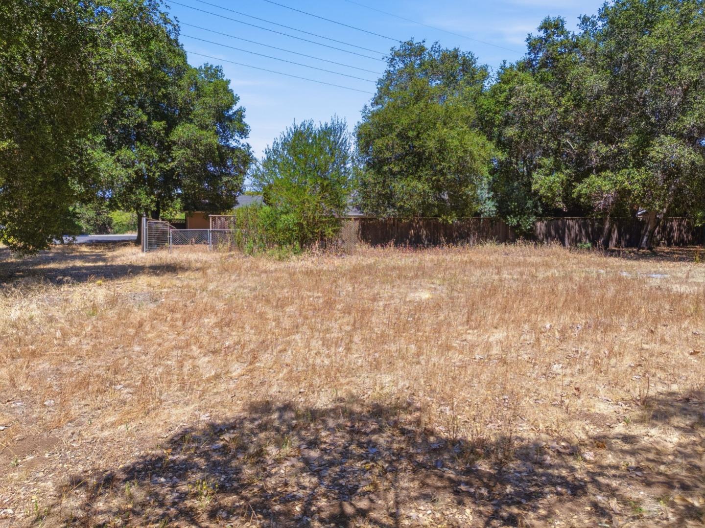 Property photo 37