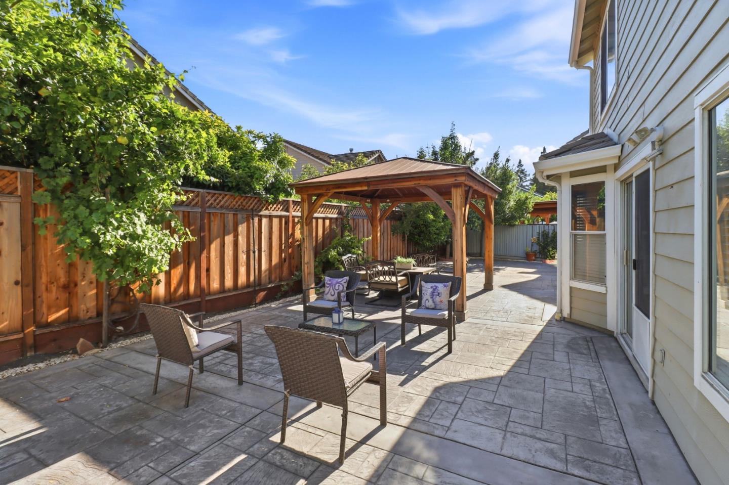 Property photo 44