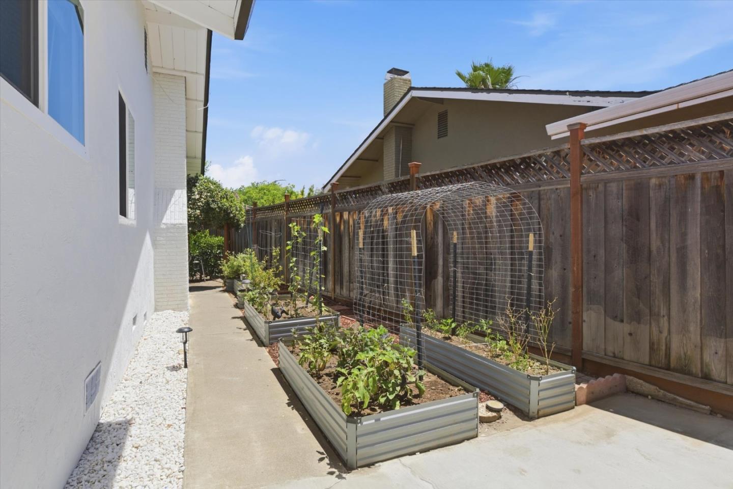 Property photo 42