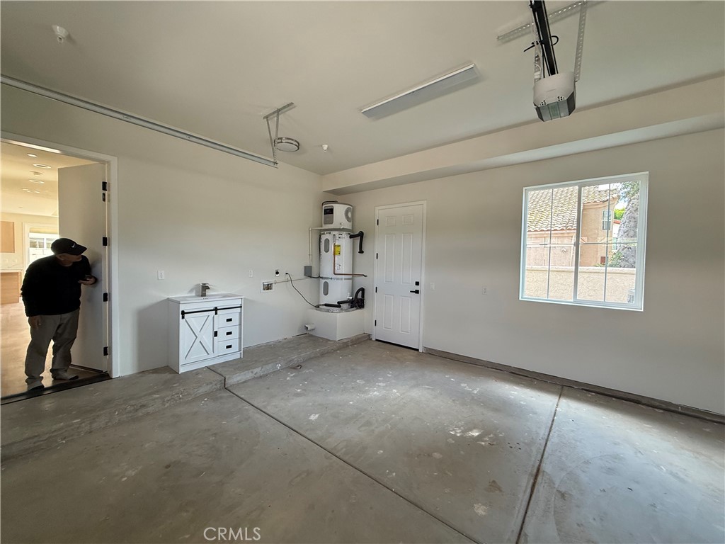 Property photo 33